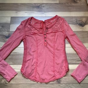 Free People boho long sleeve top. Size S